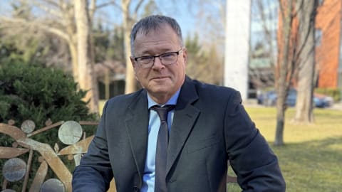 Művészet, ipar és technológia összefonódása: a KÉSZ Csoport vállalati gyűjteménye a win-win helyzetek sokasága